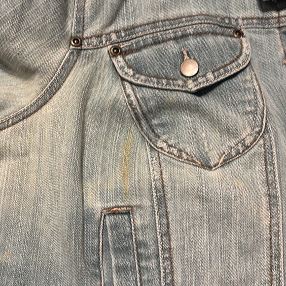 Faith 21 Cropped Jean Jacket - Picture 8 of 9